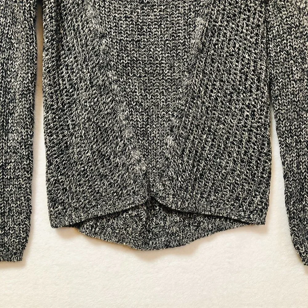 H&M Black & White Knit Long Sleeve Crewneck Sweater Size XS - Picture 7 of 9